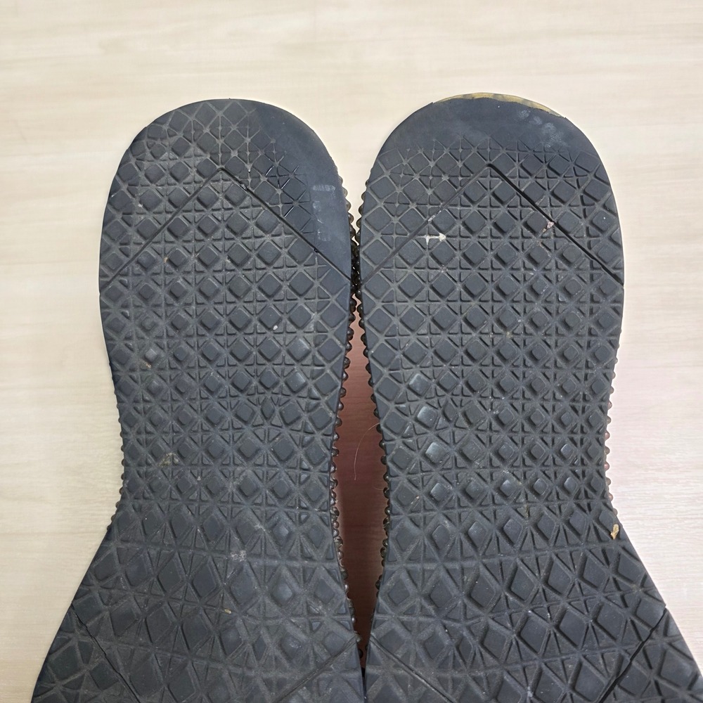 Adidas - Picture 10 of 13